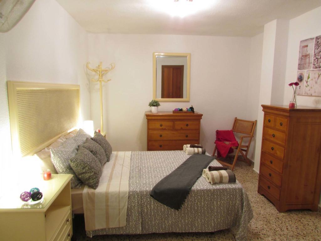 Apartamento Maestro Parada Torrevieja Bilik gambar